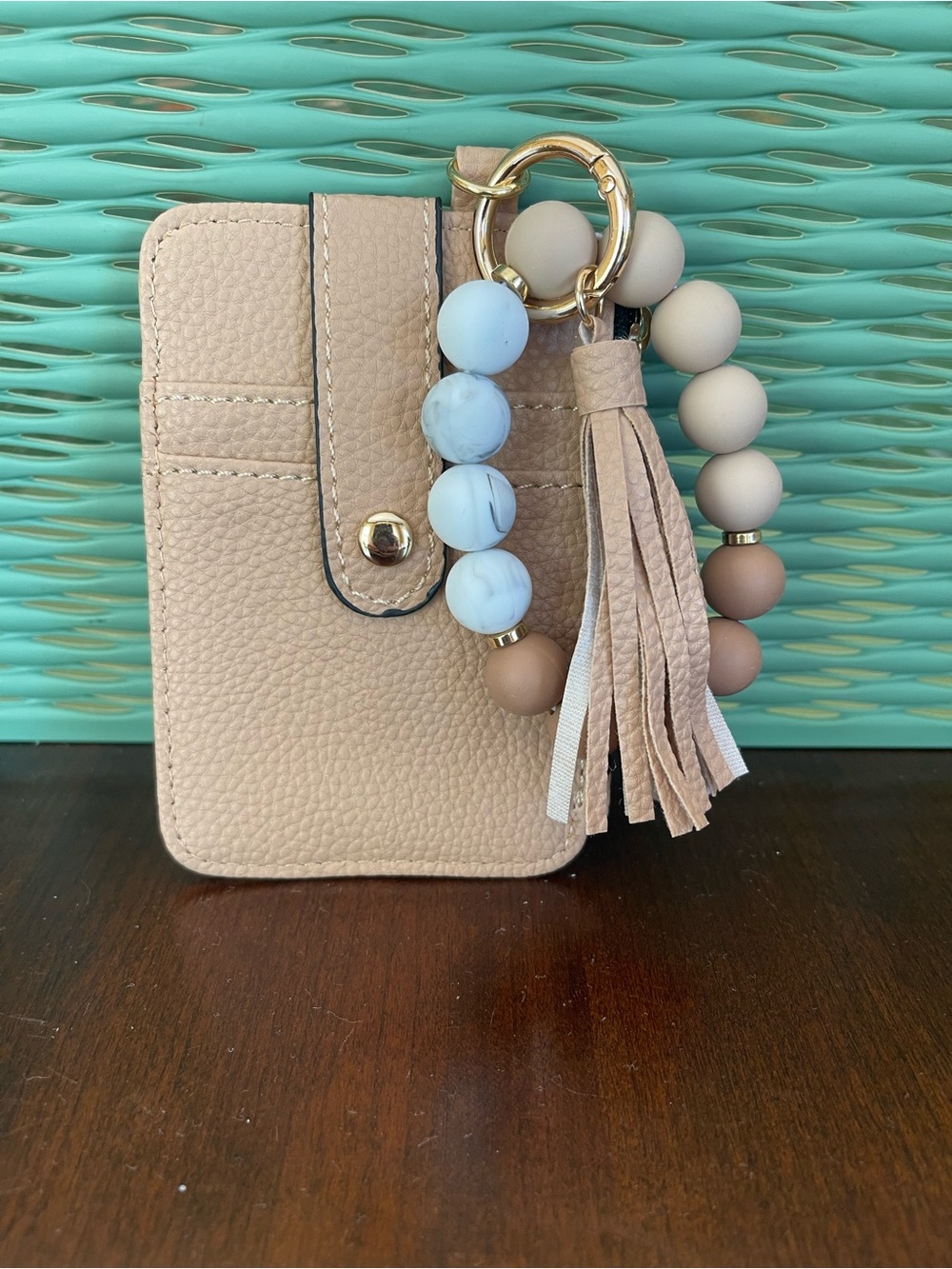 NWOT Beaded Tassel Card Wallet Keychain - Tan - Picture 2 of 6
